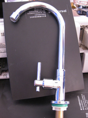 金華市建華水暖衛浴批發 廚房龍頭與衛浴潔具產品全覽